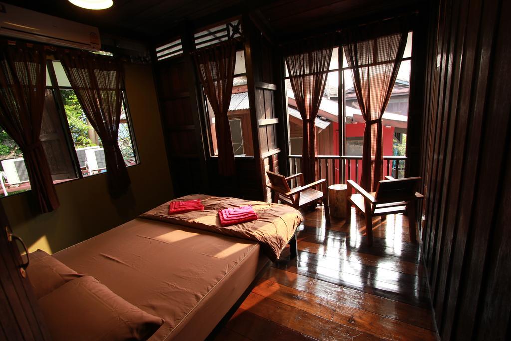 Viman Pensión Bangkok Exterior foto