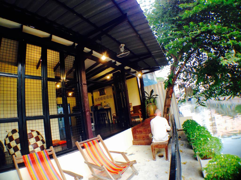 Viman Pensión Bangkok Exterior foto